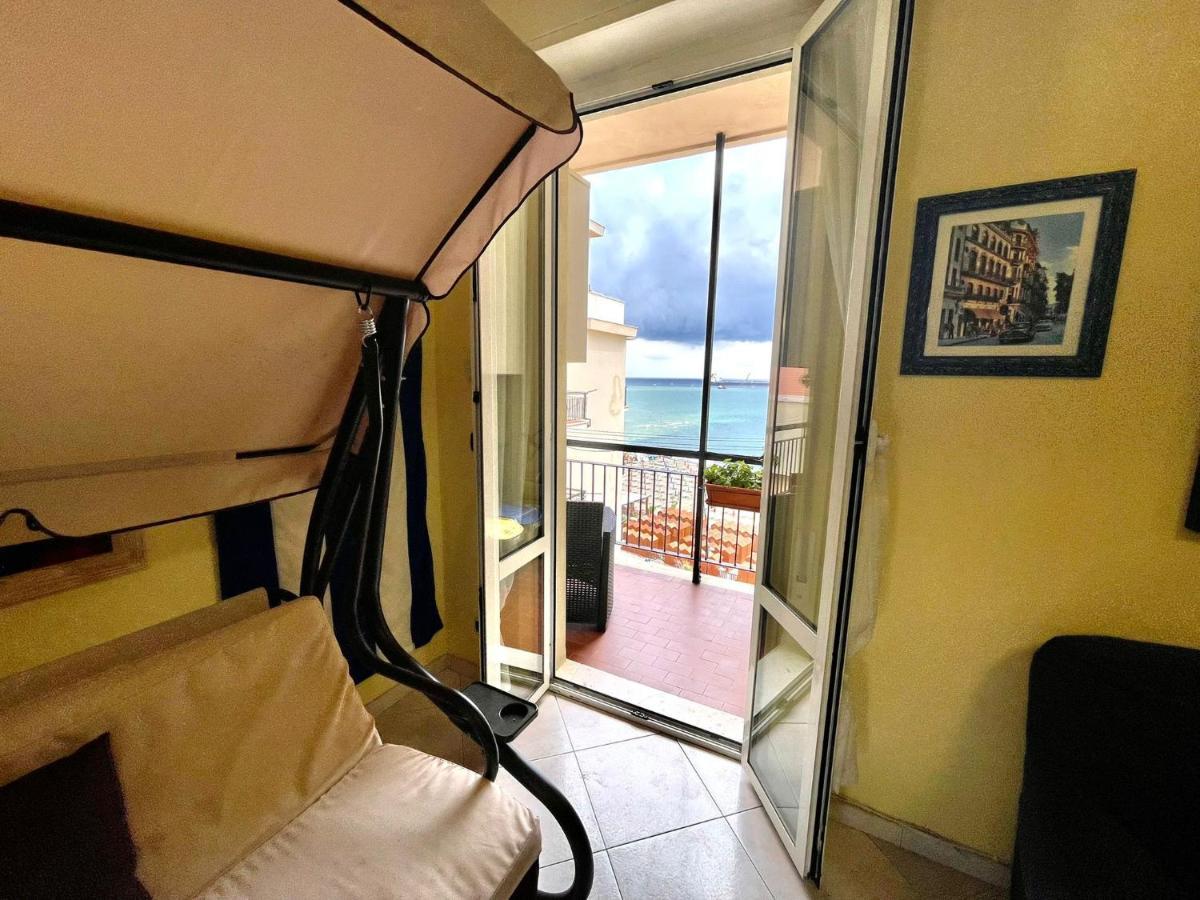 Casa Conchiglia Villa วาโด ลีกูเร ภายนอก รูปภาพ