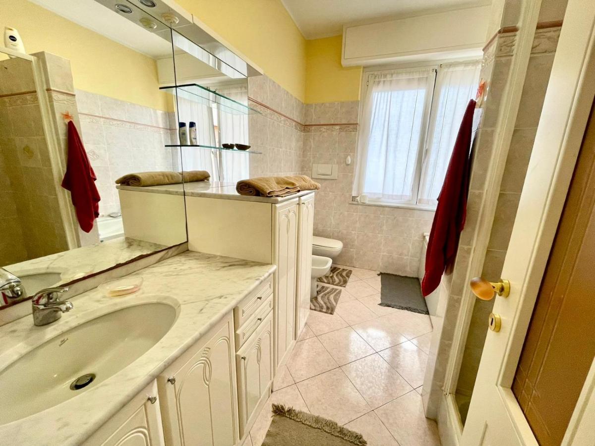 Casa Conchiglia Villa วาโด ลีกูเร ภายนอก รูปภาพ